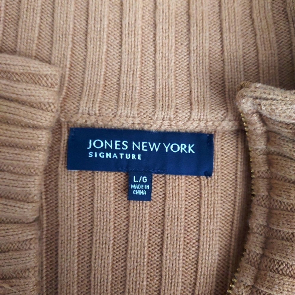 Jones of New York faux fur sweater vest